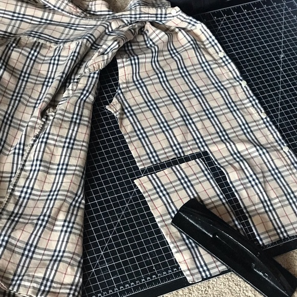 Authentic Upcycled BURBERRY Patchwork Face Mask - Picture 10 of 16